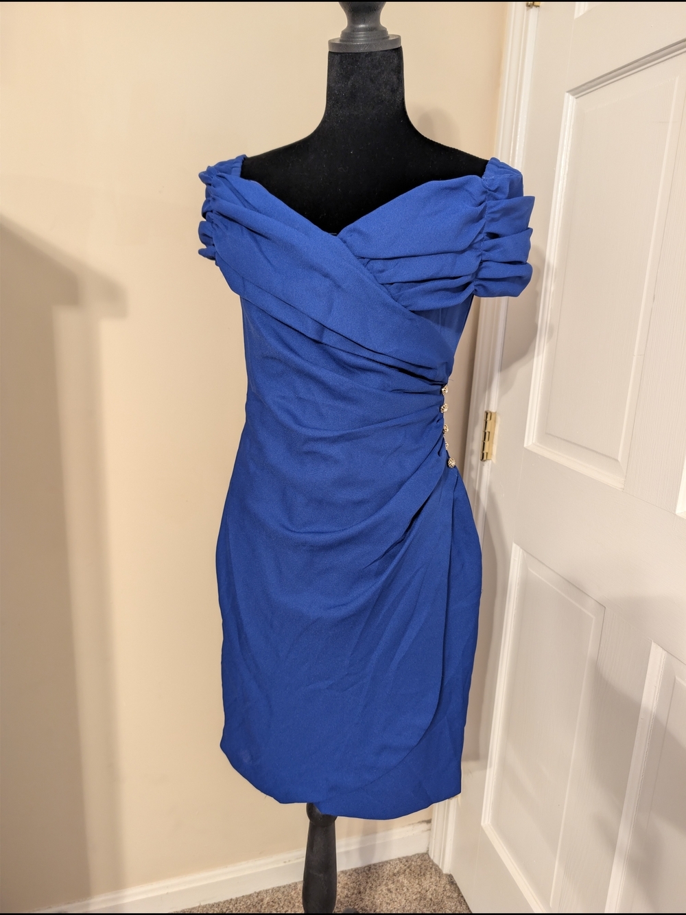 Alex Evenings Royal Blue Off-the-Shoulder Ruched Cocktail Dress Size 10